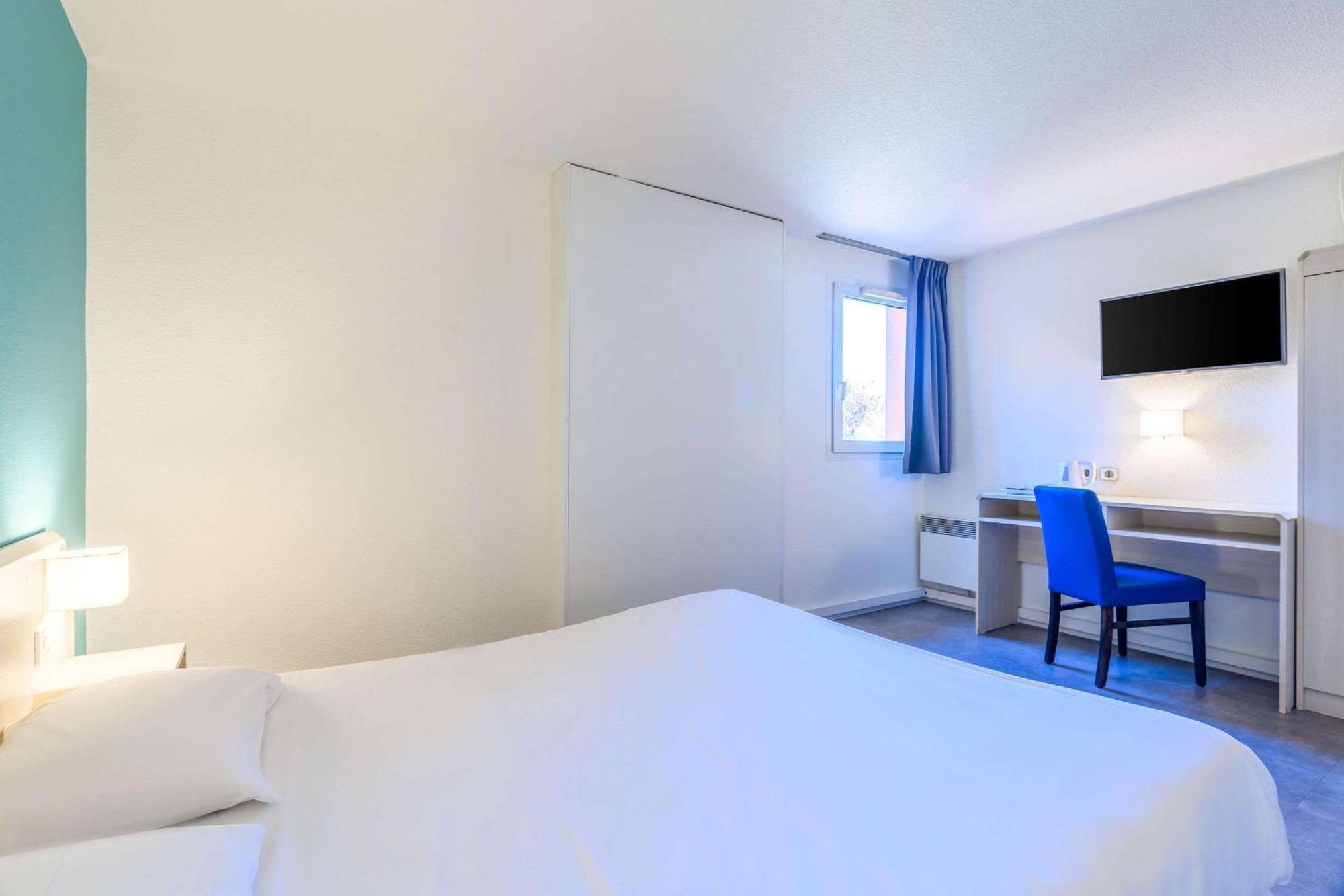 Comfort Hotel Orleans Саран Екстериор снимка