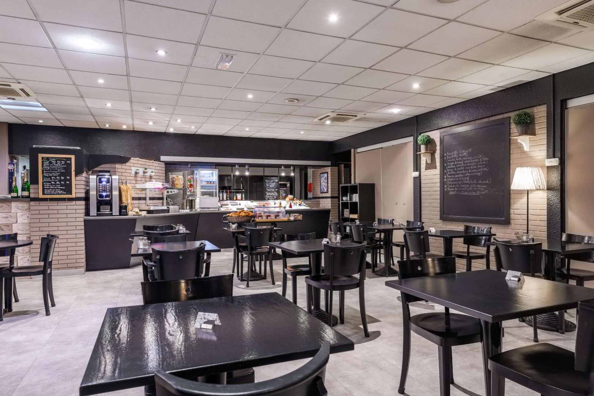 Comfort Hotel Orleans Саран Екстериор снимка