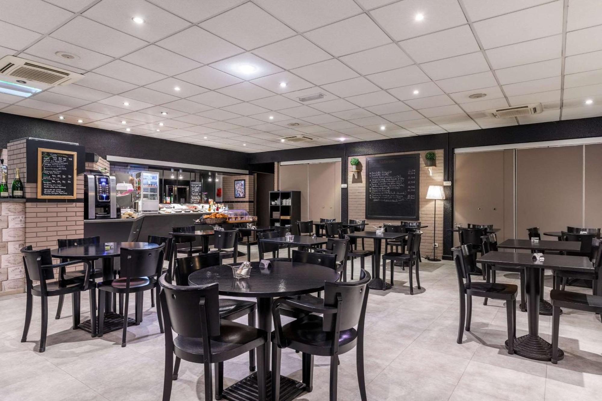 Comfort Hotel Orleans Саран Екстериор снимка