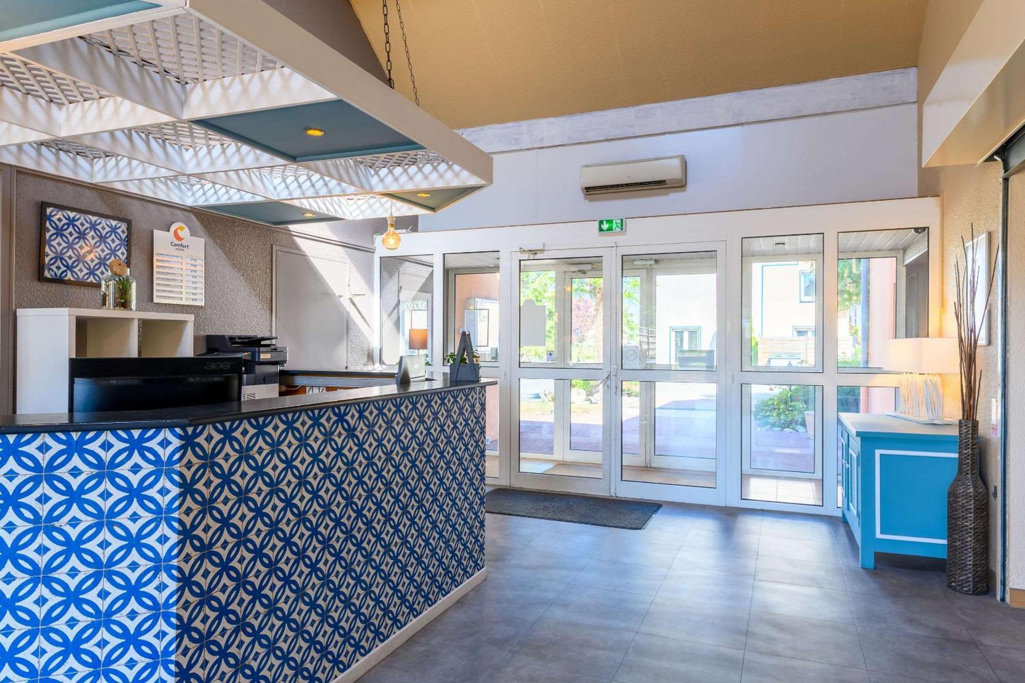 Comfort Hotel Orleans Саран Екстериор снимка