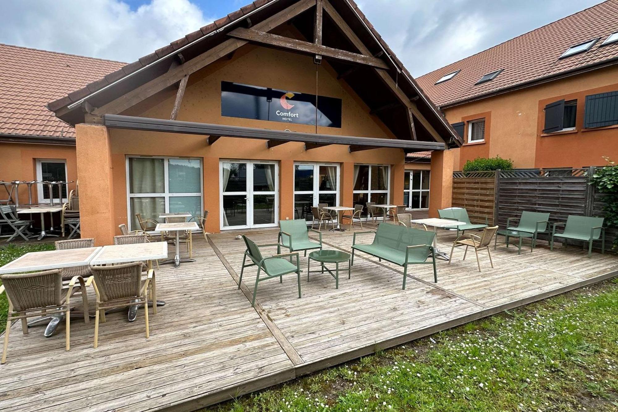 Comfort Hotel Orleans Саран Екстериор снимка