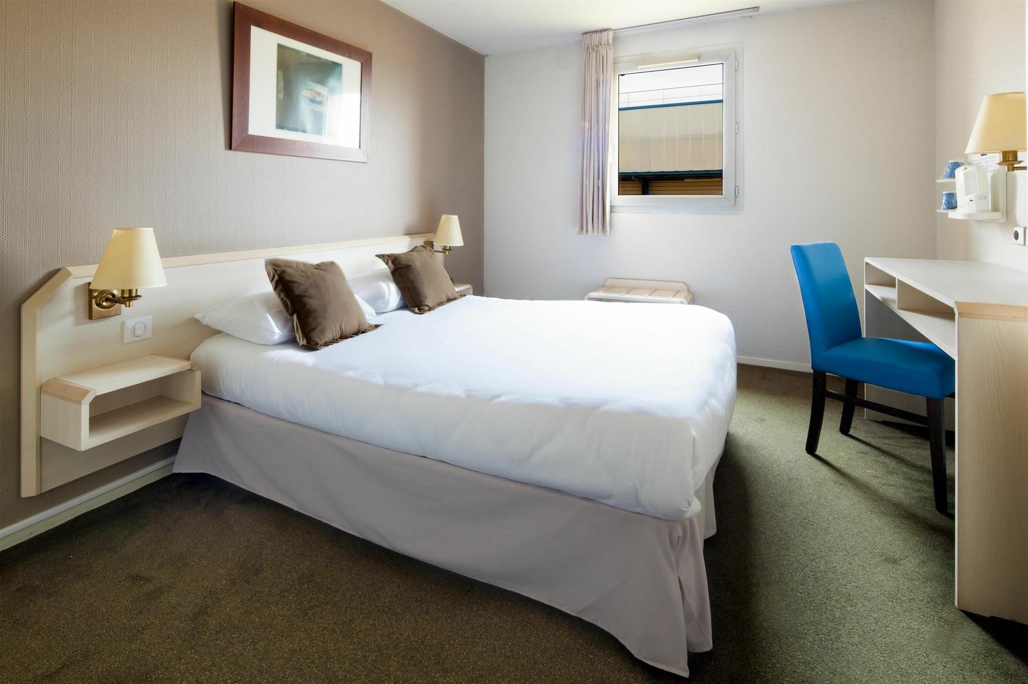 Comfort Hotel Orleans Саран Екстериор снимка